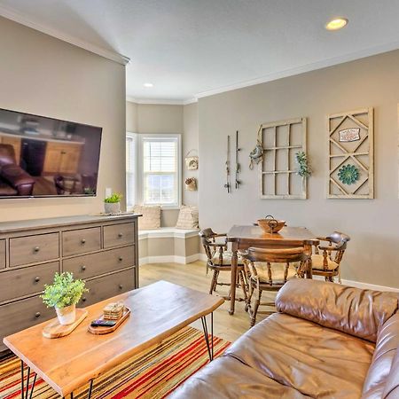 Large, Cozy Midway Studio With Mountain Views! Extérieur photo