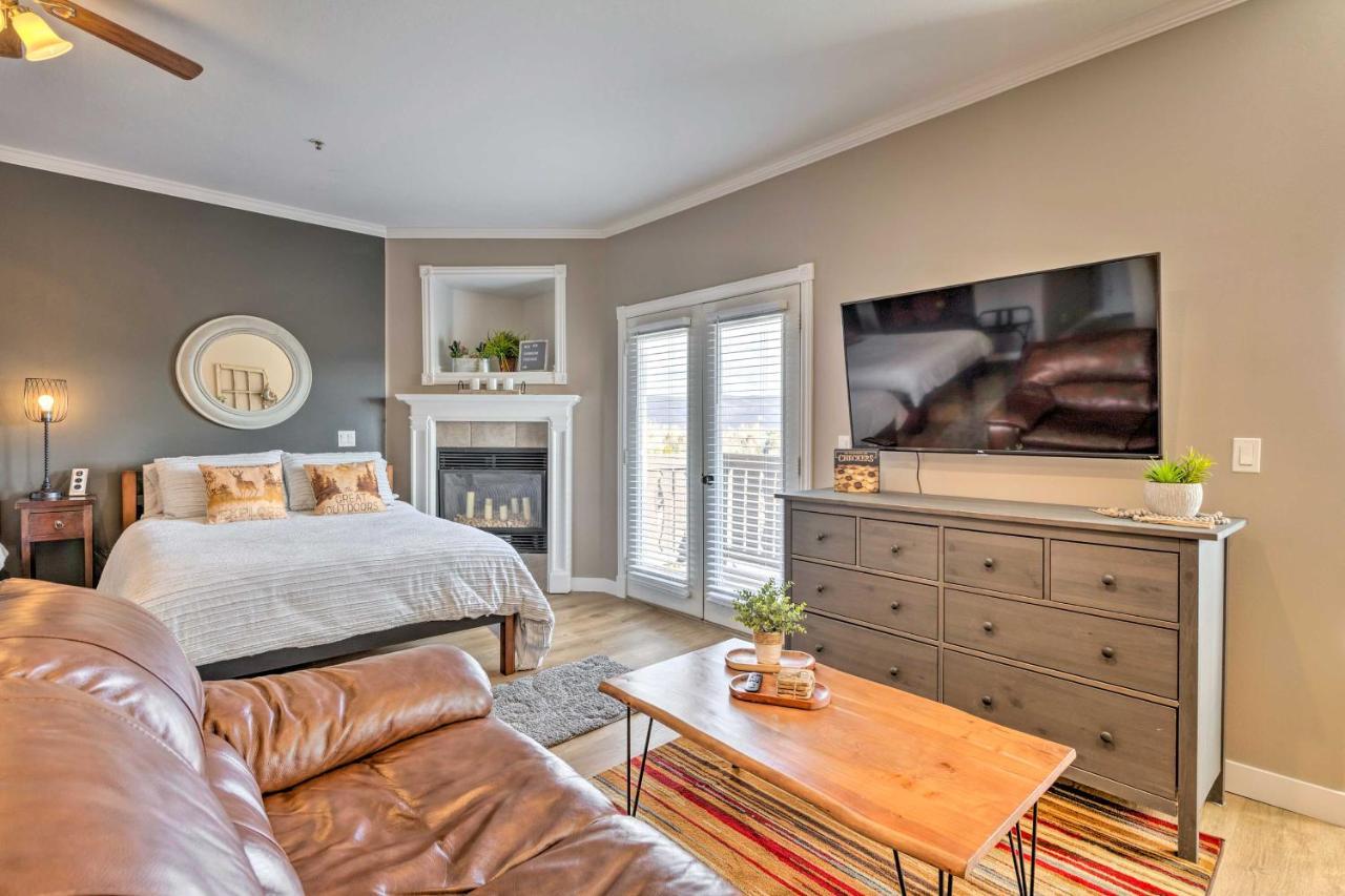 Large, Cozy Midway Studio With Mountain Views! Extérieur photo